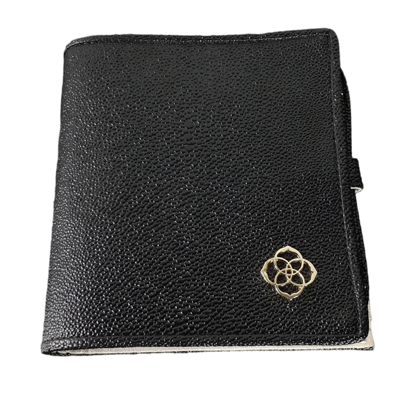 Kendra Scott Bags Nwt Kendra Scott Zip Away Travel Jewelry Case In Black Stingray Poshmark